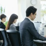 副業禁止の公務員が財テクで収入UP！節約と資産運用の方法を解説