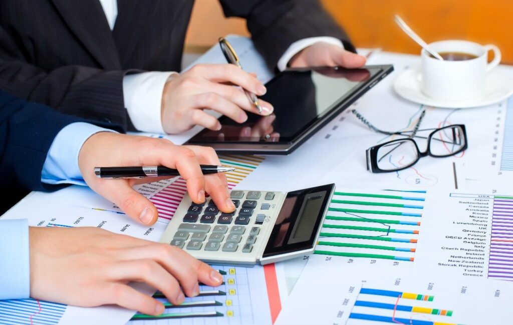 高年収サラリーマンは節税と資産運用をセットで考えたい理由