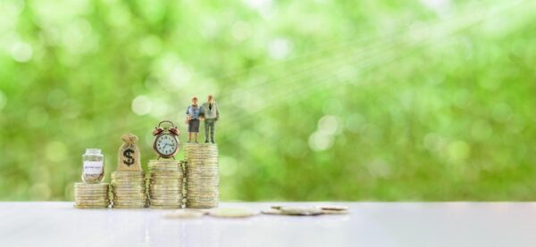 なぜ老後資金に5000万円が必要？理由とおすすめの貯蓄法を紹介