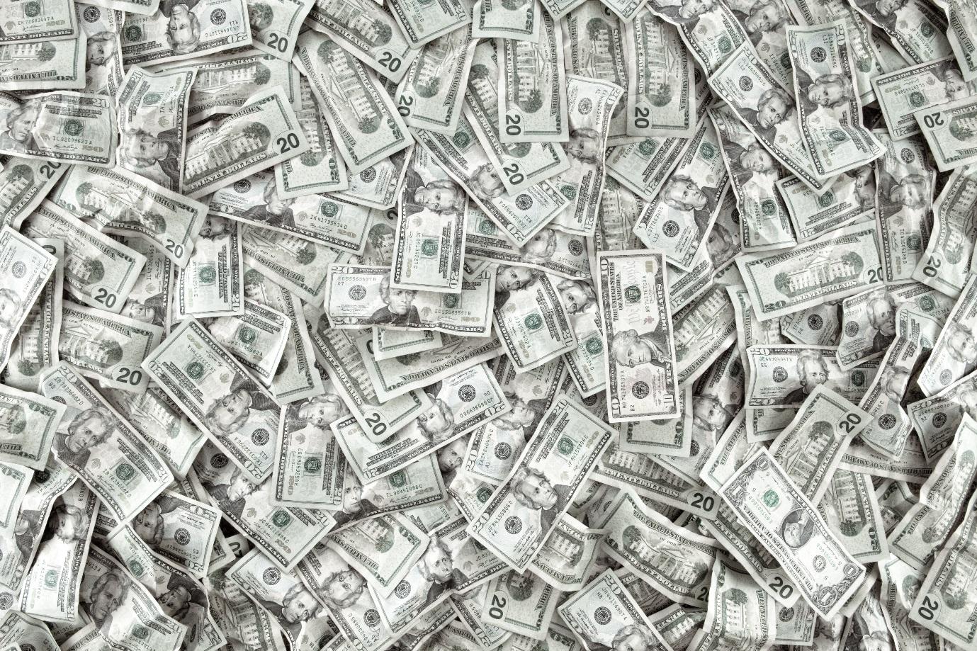 2000万円あったらどうする?「安全な運用」と「1億円を目指す運用」を紹介