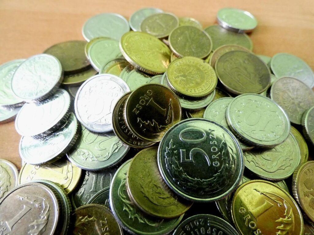 「高利回り投資を始める原資」をつくるための投資