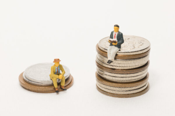 1000万の資産と余裕があり、戦略を考える人